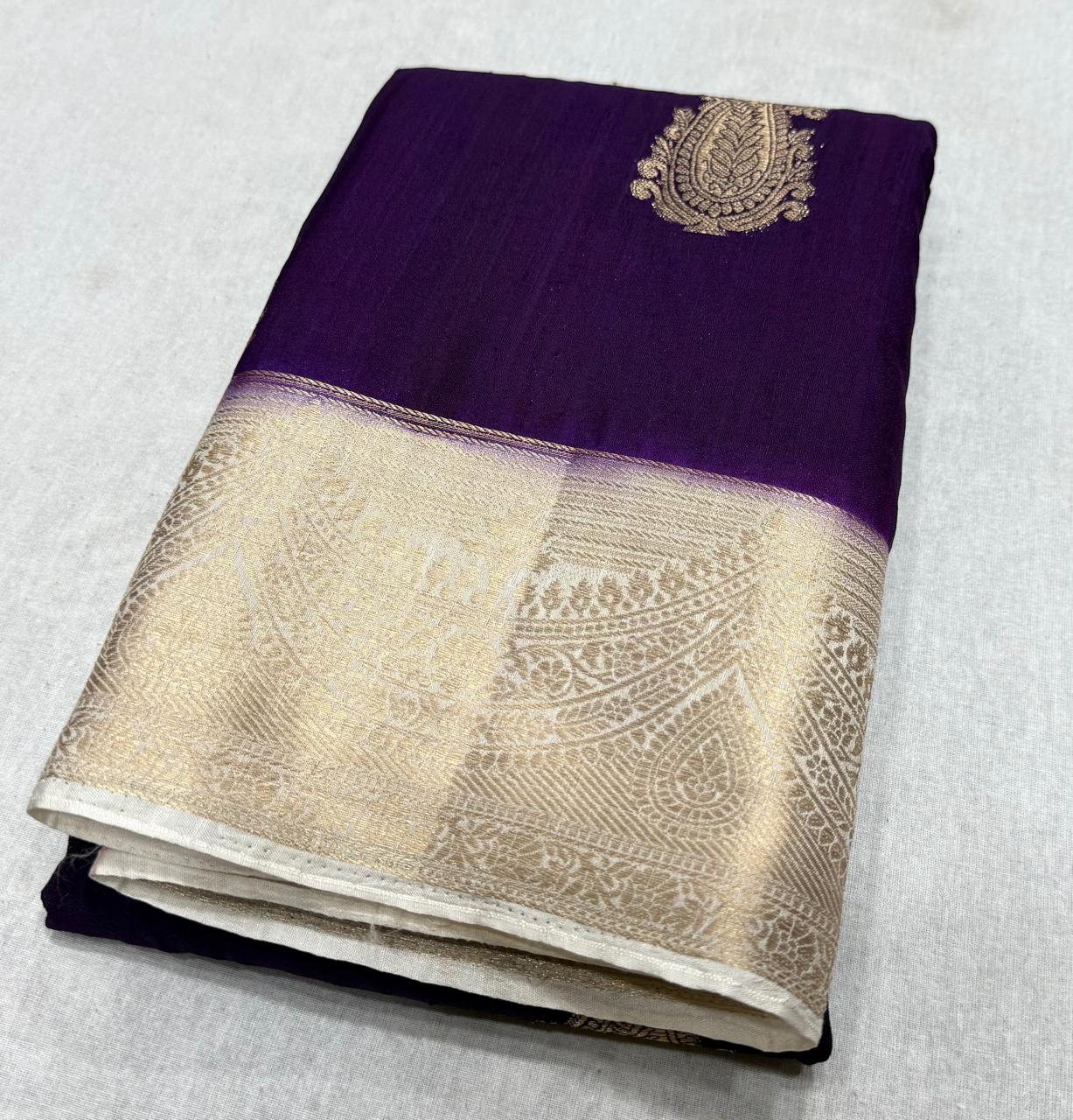 Latest Design – Premium Matka Silk Saree with Contrast Border
