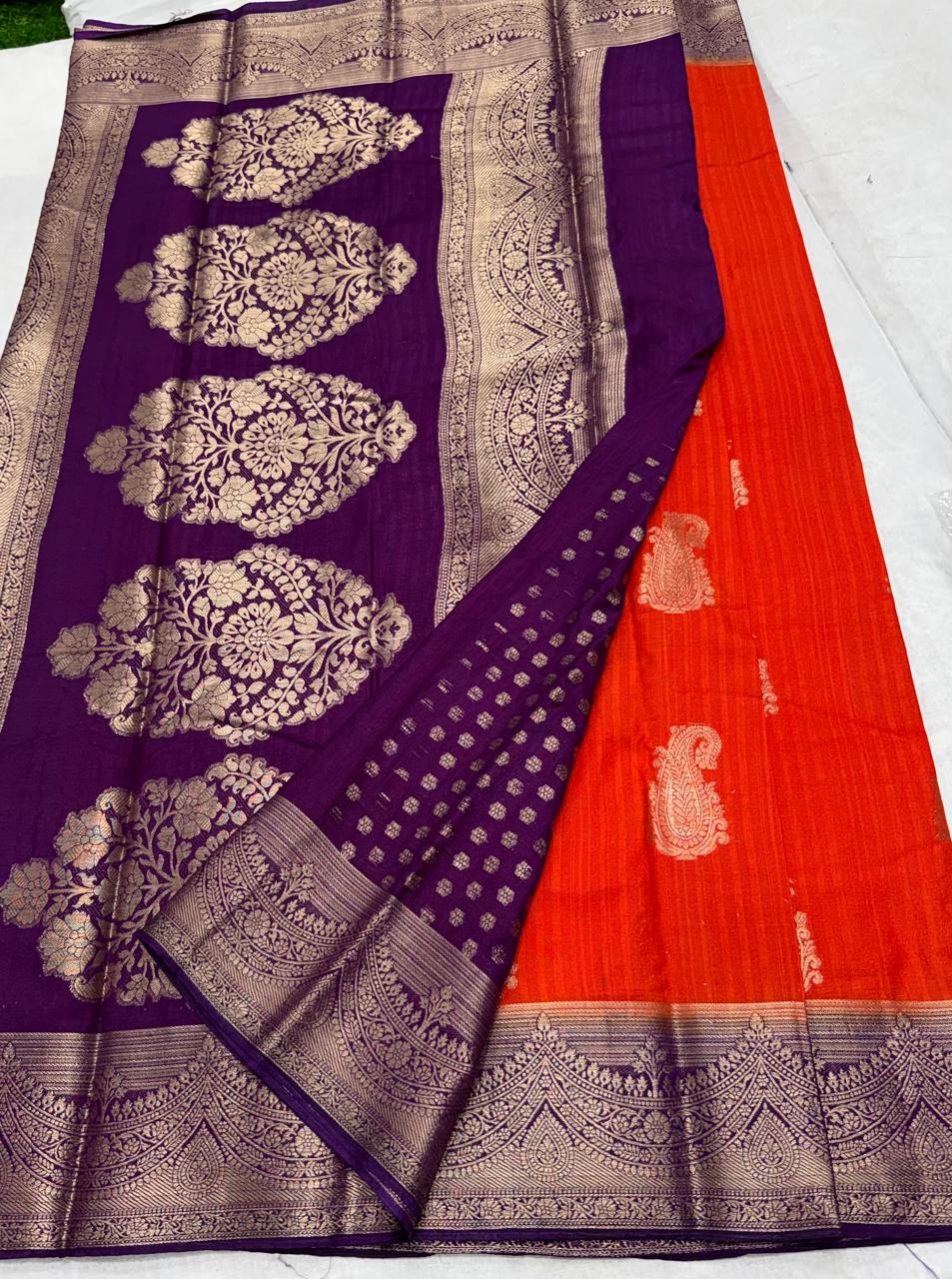 Latest Design – Premium Matka Silk Saree with Contrast Border