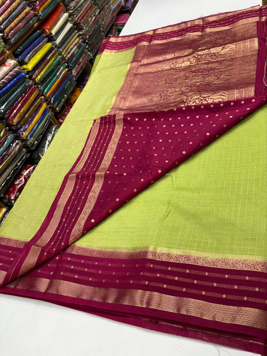 Premium Quality Semi Mysore Crepe Silk Saree – Checks Pattern with Rich Pallu